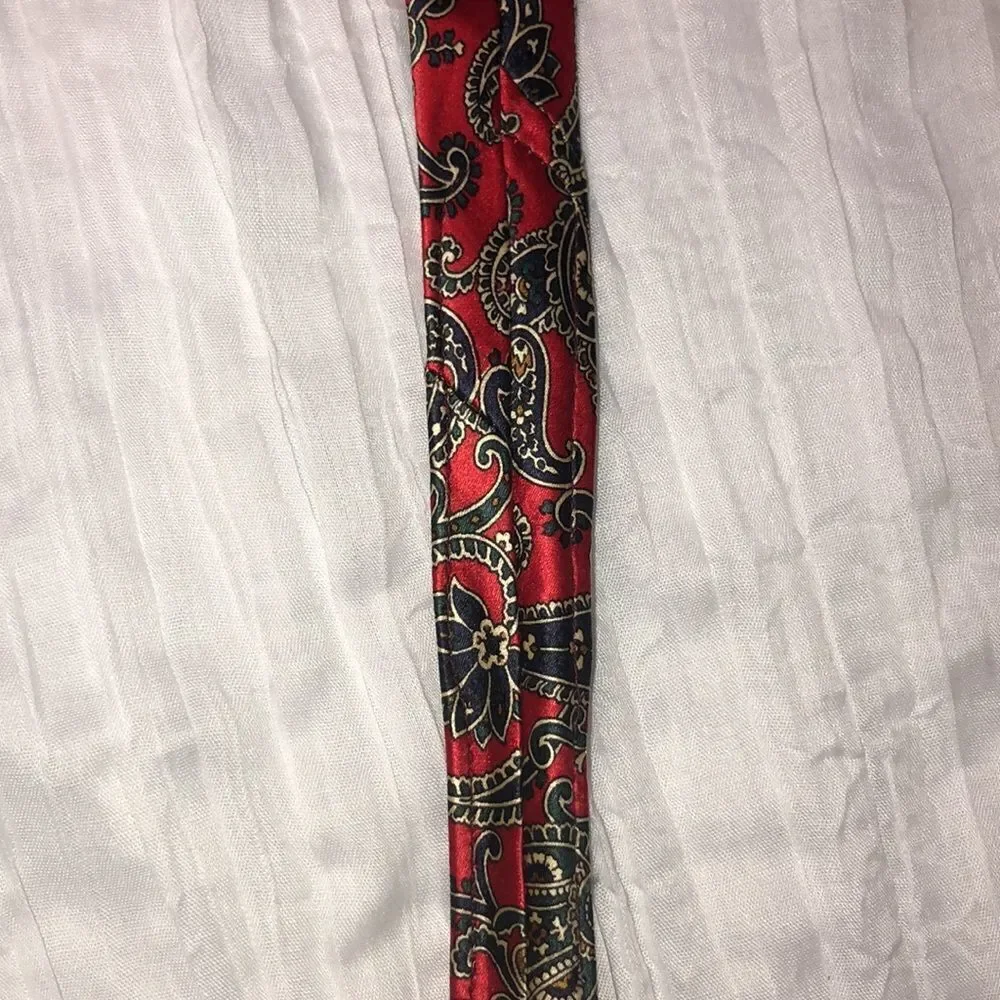 The Red Barn Sistine Satin By Countess Mara Stunning Red Ivory Navy Green Tie